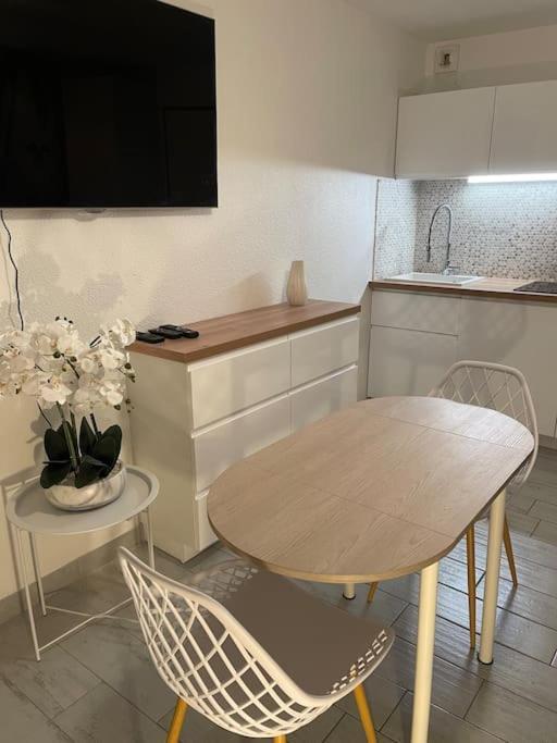 Appart Frontignan Sur La Plage, Piscine, Wifi, Tv, Netflix Dış mekan fotoğraf